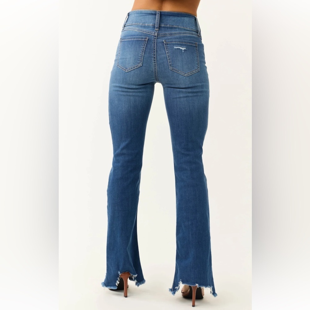 Rewash Jeans Medium Wash Size 9/29 Flare Torn Hem High Rise Stretch Denim - Picture 3 of 11